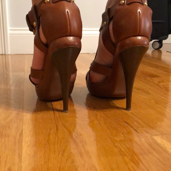 Michael Kors Brown 4 1/2 -3/4 heel - Picture 4 of 5
